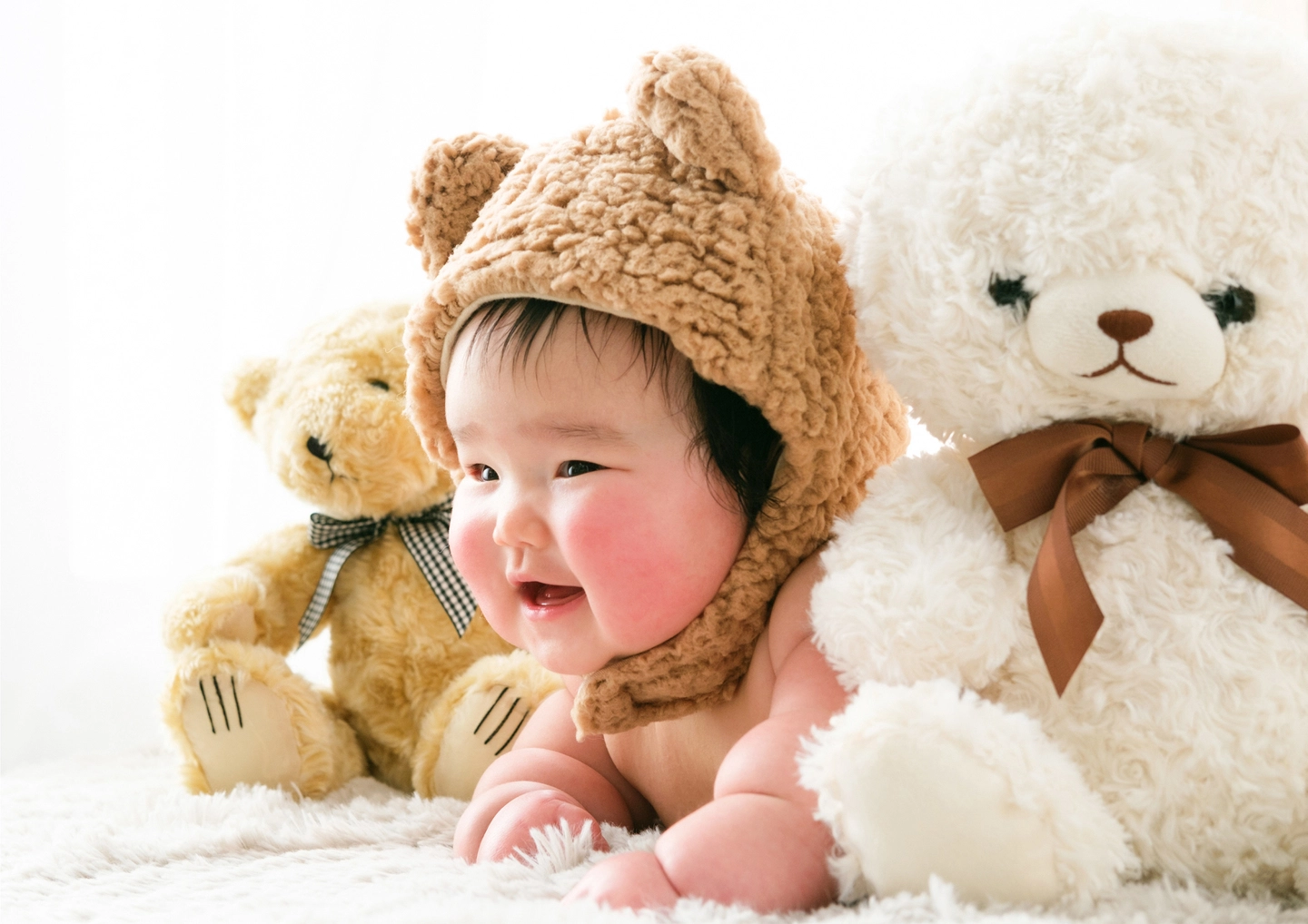 くまの着ぐるみで撮影した子どもの写真 10