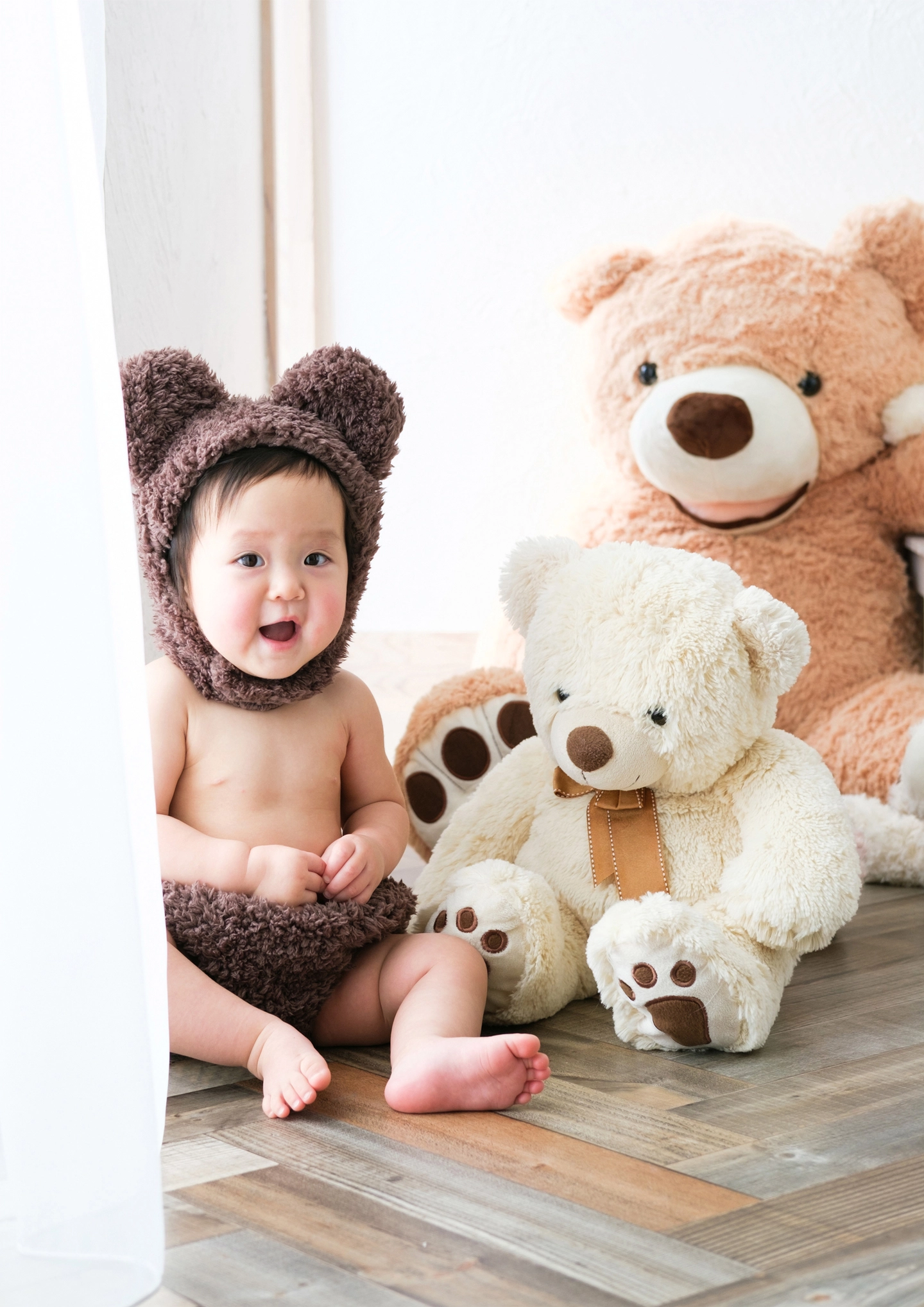 くまの着ぐるみで撮影した子どもの写真 11