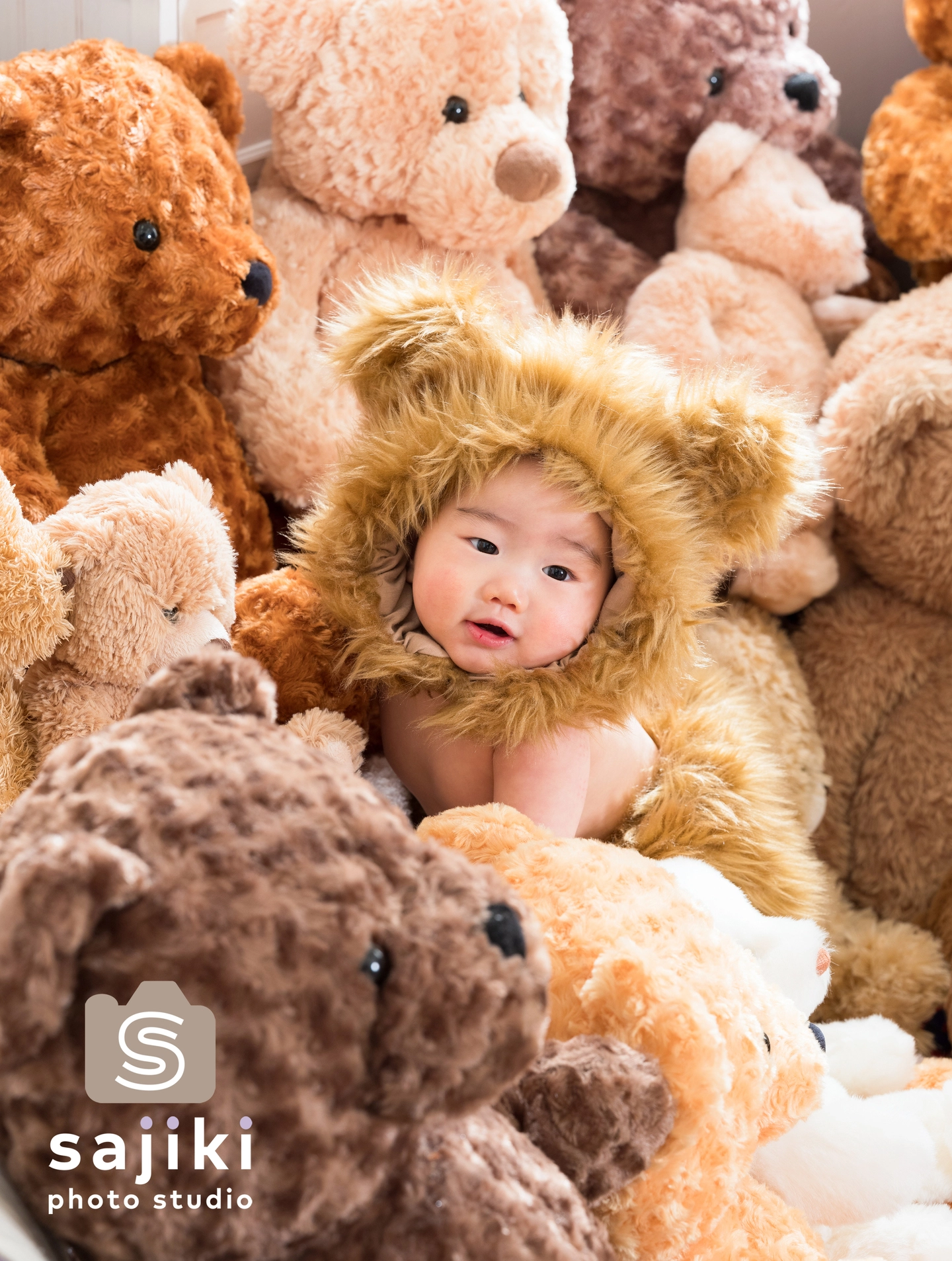 くまの着ぐるみで撮影した子どもの写真 18