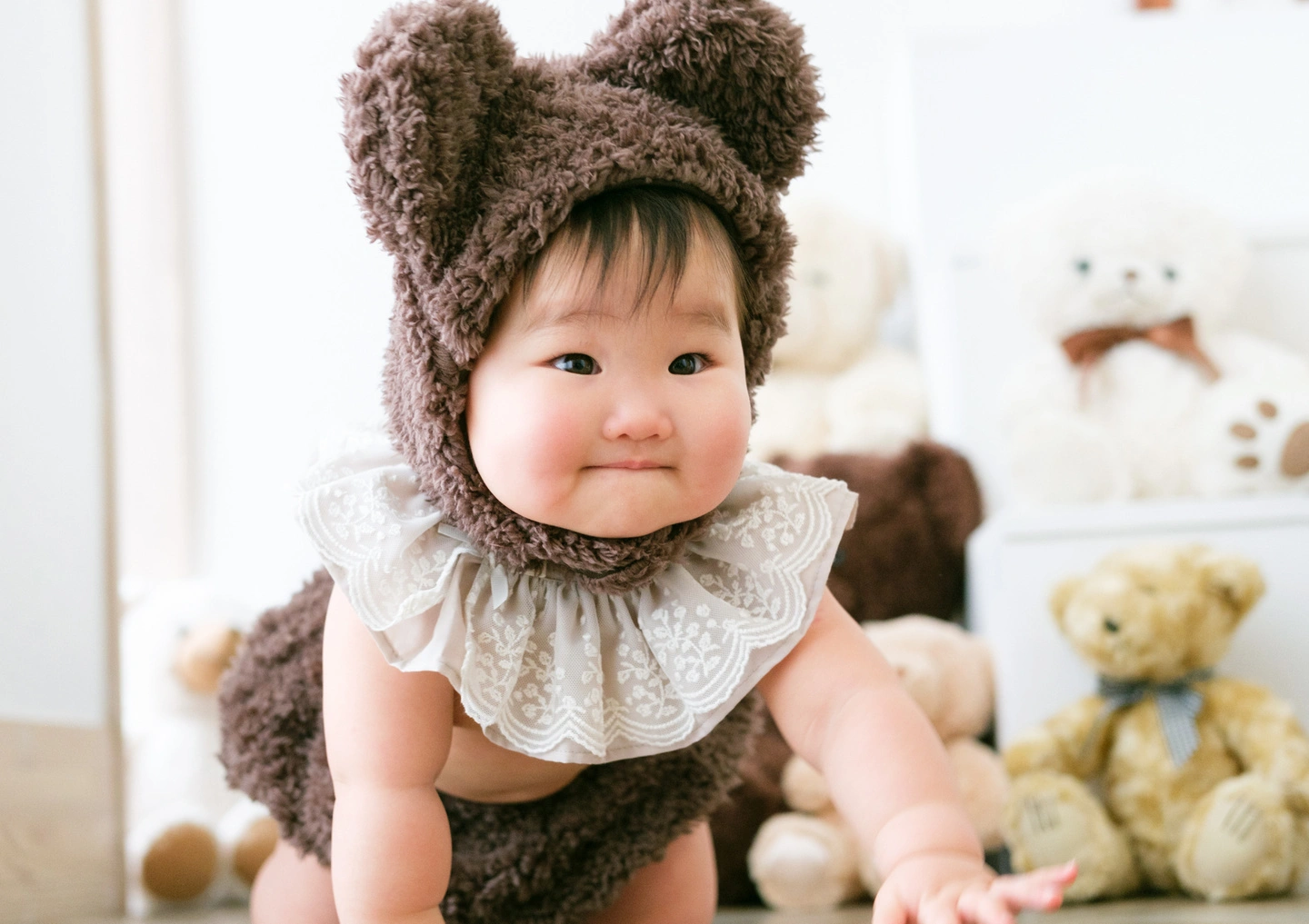 くまの着ぐるみで撮影した子どもの写真 20